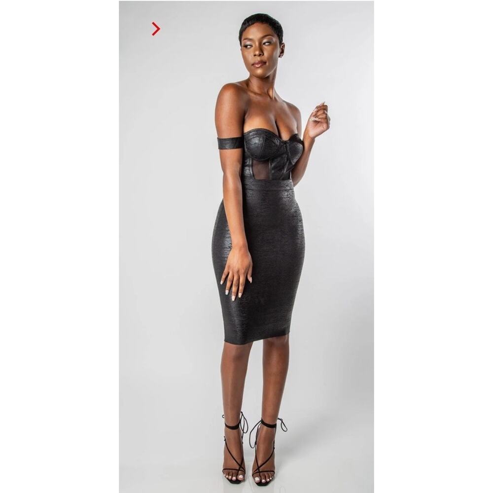 Miss Circle Off Shoulder Bandage Corset Dress S | Sculpting Black Bodycon Domme
